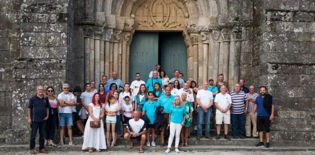 Foto de familia de los participantes en la Ruta