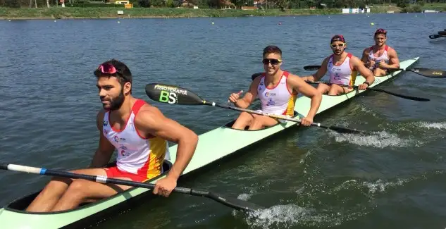 Las 14 embarcaciones españolas participantes en la apertura del Mundial Universitario 2018 pasan a finales