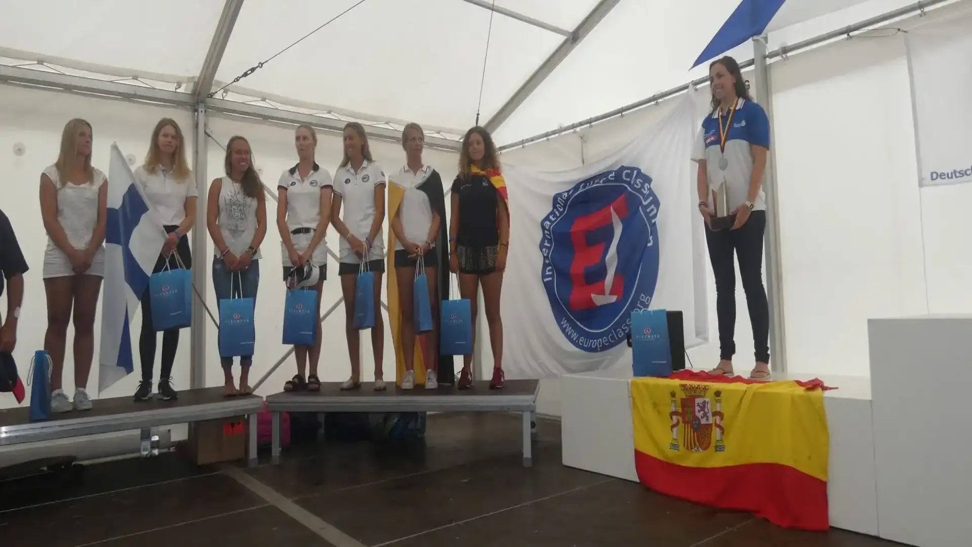 Il compensato Ascen Roca medaglia d'argento nel Continentale di classe Europa