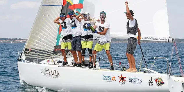 La tripulación canaria del J80 “Hotel Princesa Yaiza” se convirtió este año en Les Sables d’Olone en pentacampeona del mundo de la clase J80 (Foto Pierrick Contin)