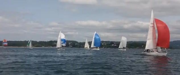En la primera etapa Ares-Ares participaron 30 barcos... el sábado, segunda etapa entre Ares y A Coruña