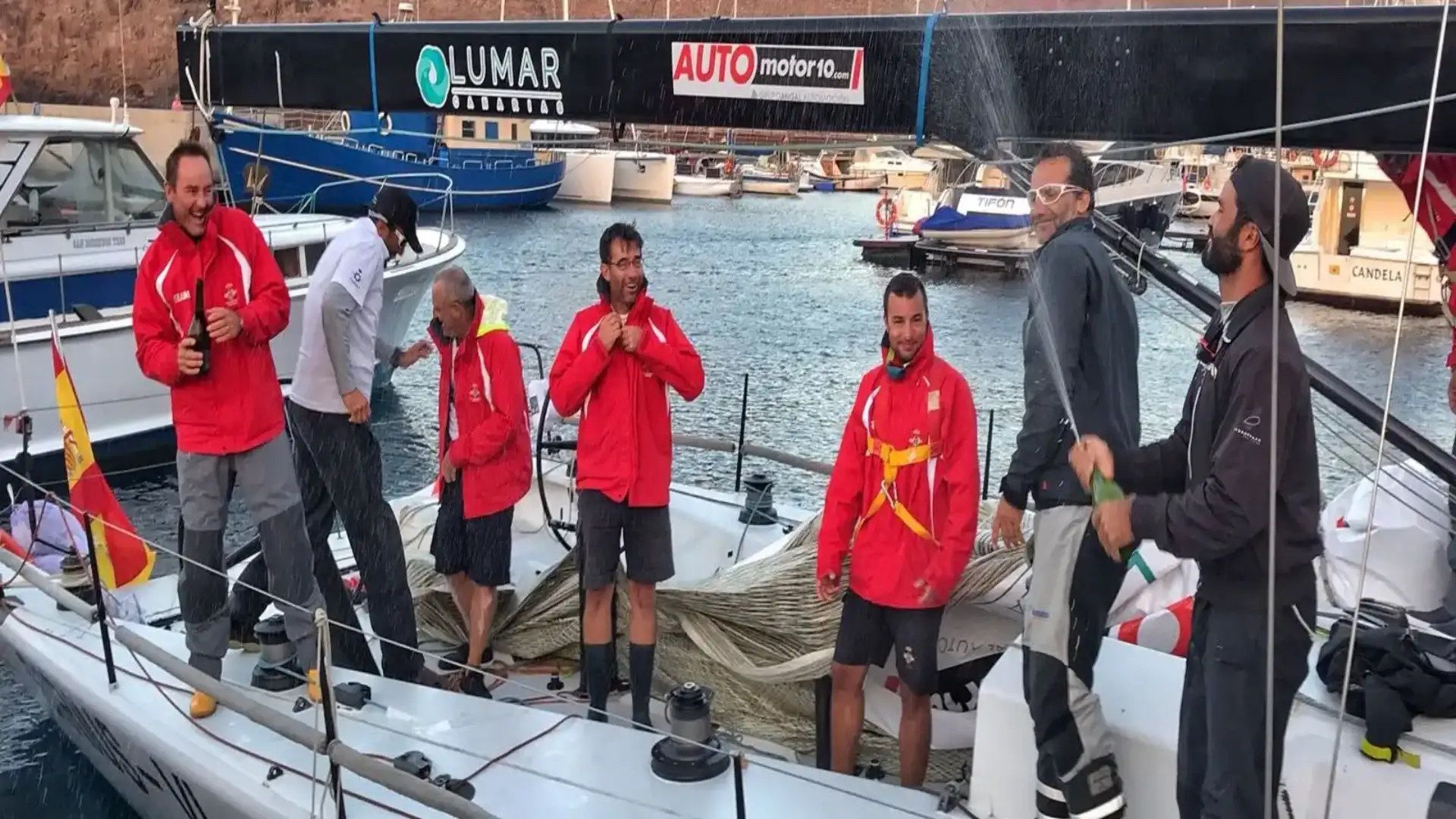 Il TP 52 "Sirio" della Marina Spagnola proclama il vincitore della Regata colombiana