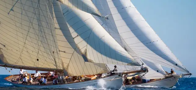 El espectáculo de los clásicos continúa en la Costa Azul