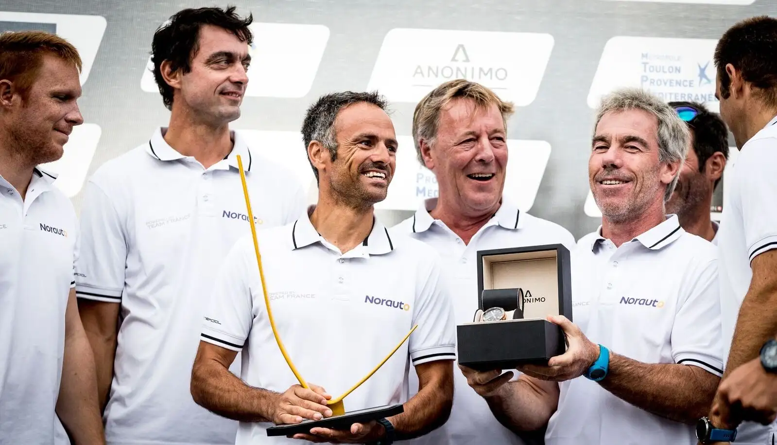 La GC32 TPM Med Cup se cerraba con diez parciales en los casilleros y el primer triunfo de GC32 para el sindicato británico de America’s Cup, Ineos Team UK, que anotó en Tolón cinco victorias parciales y un tercero como peor resultado de la semana