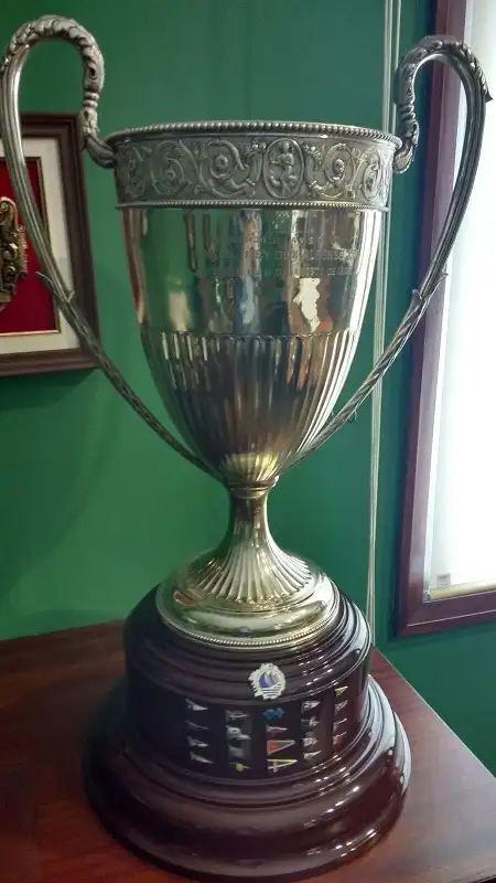La Copa Galicia sigue en la Federación Gallega... pero estuvo en peligro