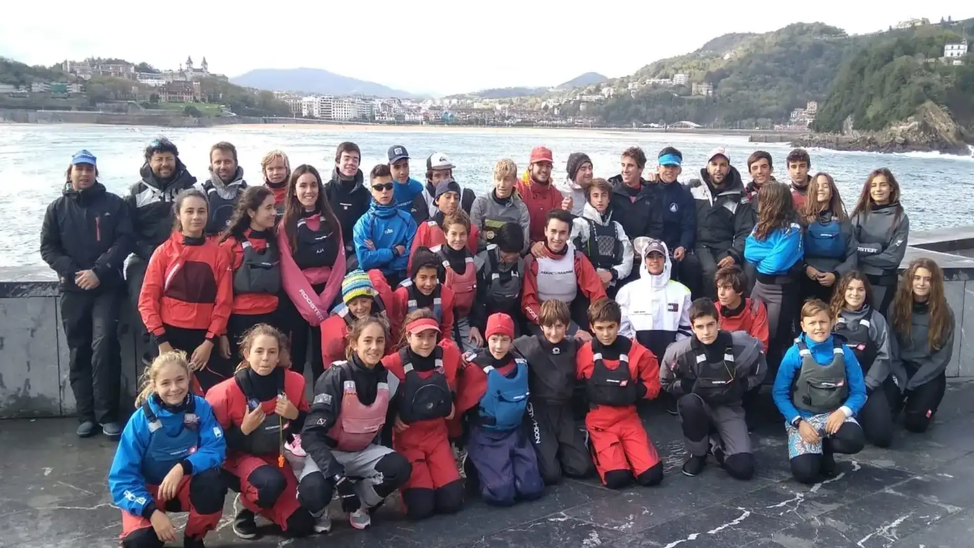Buona prestazione dei registi leggeri della Abra Maritime a San Sebastián