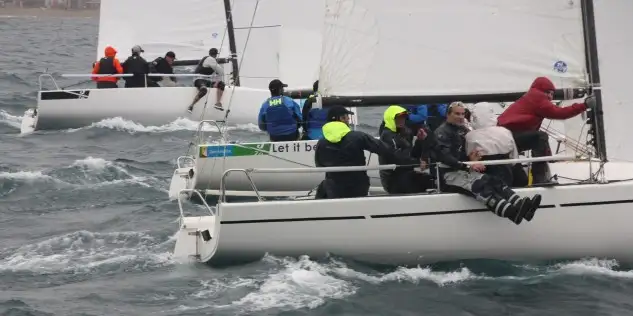 La Barcelona Winter Series es una regata organizada por el Real Club Náutico de Barcelona, con la colaboración de Estrella Damm, Veri, Diputació de Barcelona, J70 y Fundació RCNB