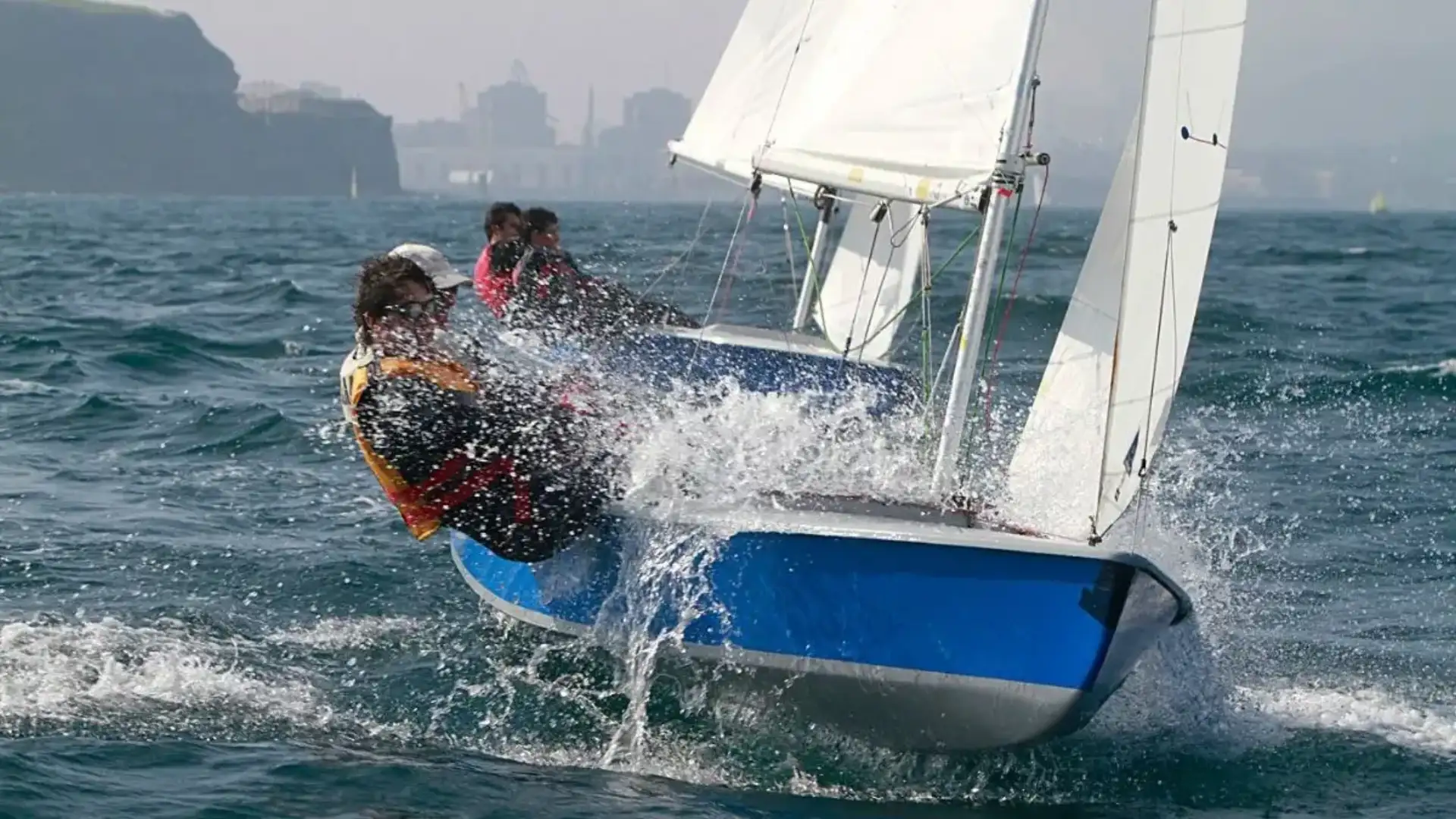 Si conclude a Gijón organizzato dall'Astur de Regatas, il Trofeo Autunno di Vela leggera