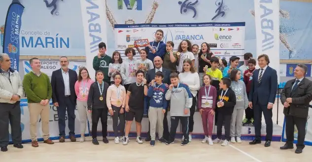 El equipo vencedor, "A Laxe", ha ganado una excursión cultural para todos los alumnos del colegio, a la ciudad de Lugo