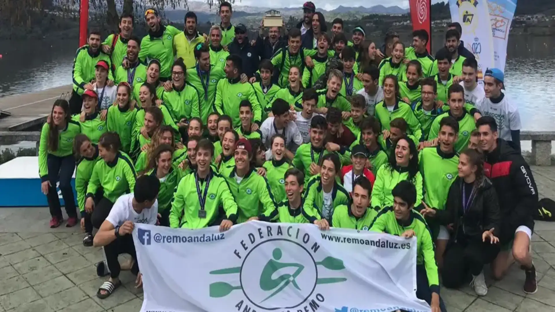 El Círculo de Labradores y Andalucía Campeones de España de Remo de Ourense