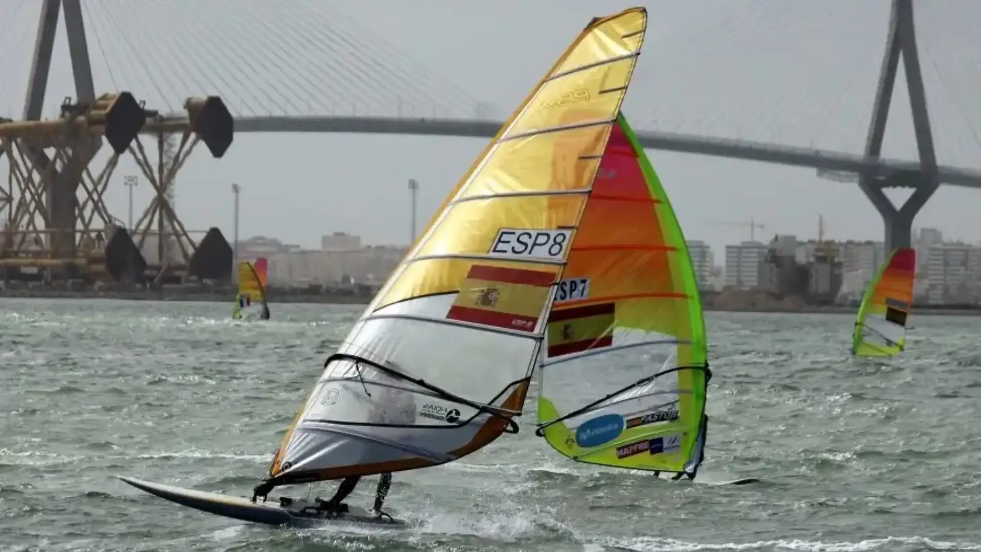 23 paesi della Settimana olimpica andalusa di vela nella baia di Cadiz