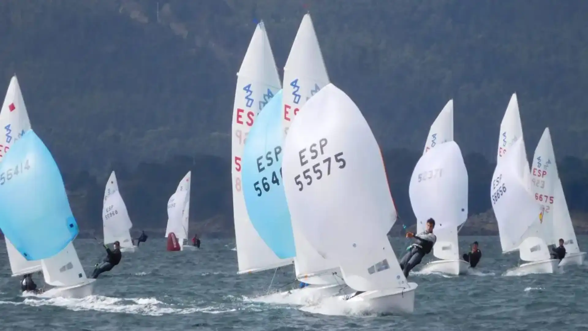 Controllo totale degli equipaggi Vigo Nautico al 420 Galician di Portosín