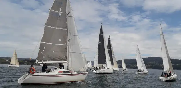30 barcos de la zona norte gallega en el Gran Prix de Vela