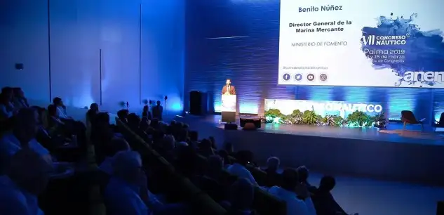 Publicado el RD 238/2019 por el que se establecen habilitaciones anejas a las titulaciones náuticas y se actualizan las medidas de seguridad en el uso de las motos náuticas