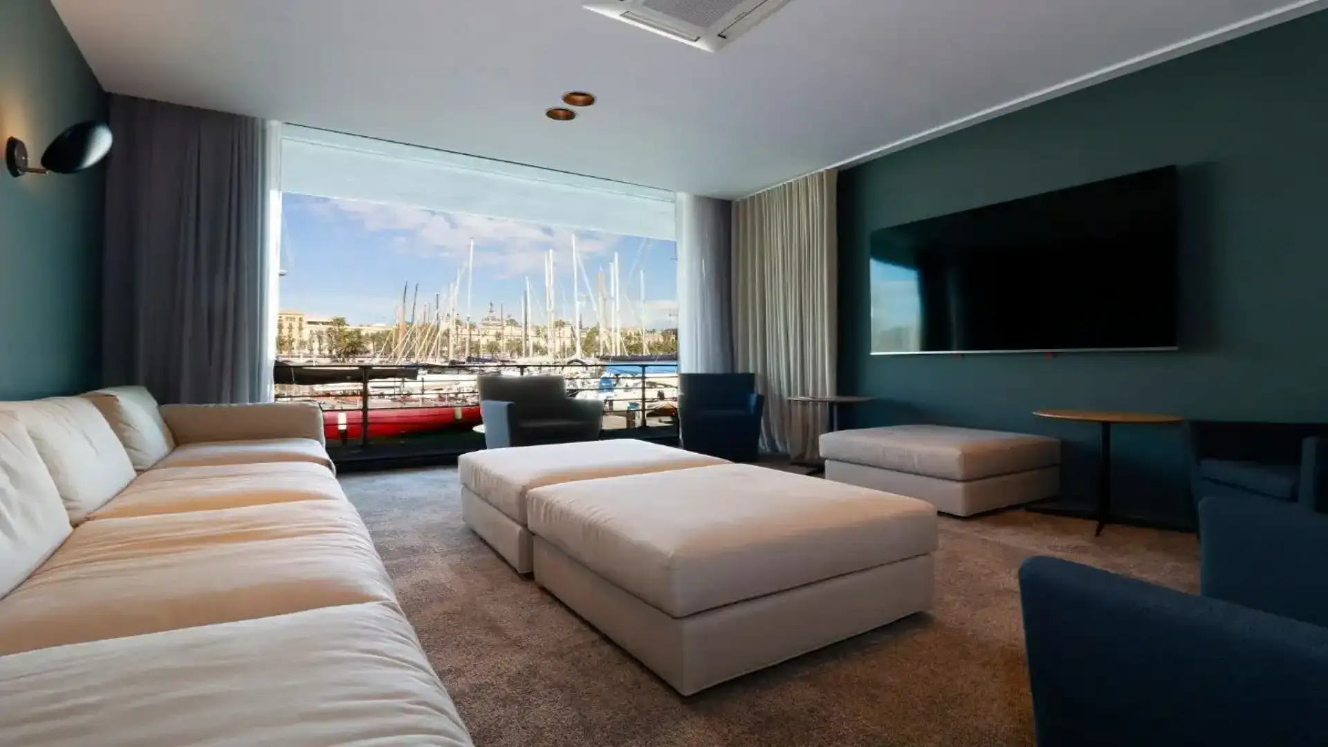 Air Projetc realizza lavori di traino al Real Club Nautico di Barcellona