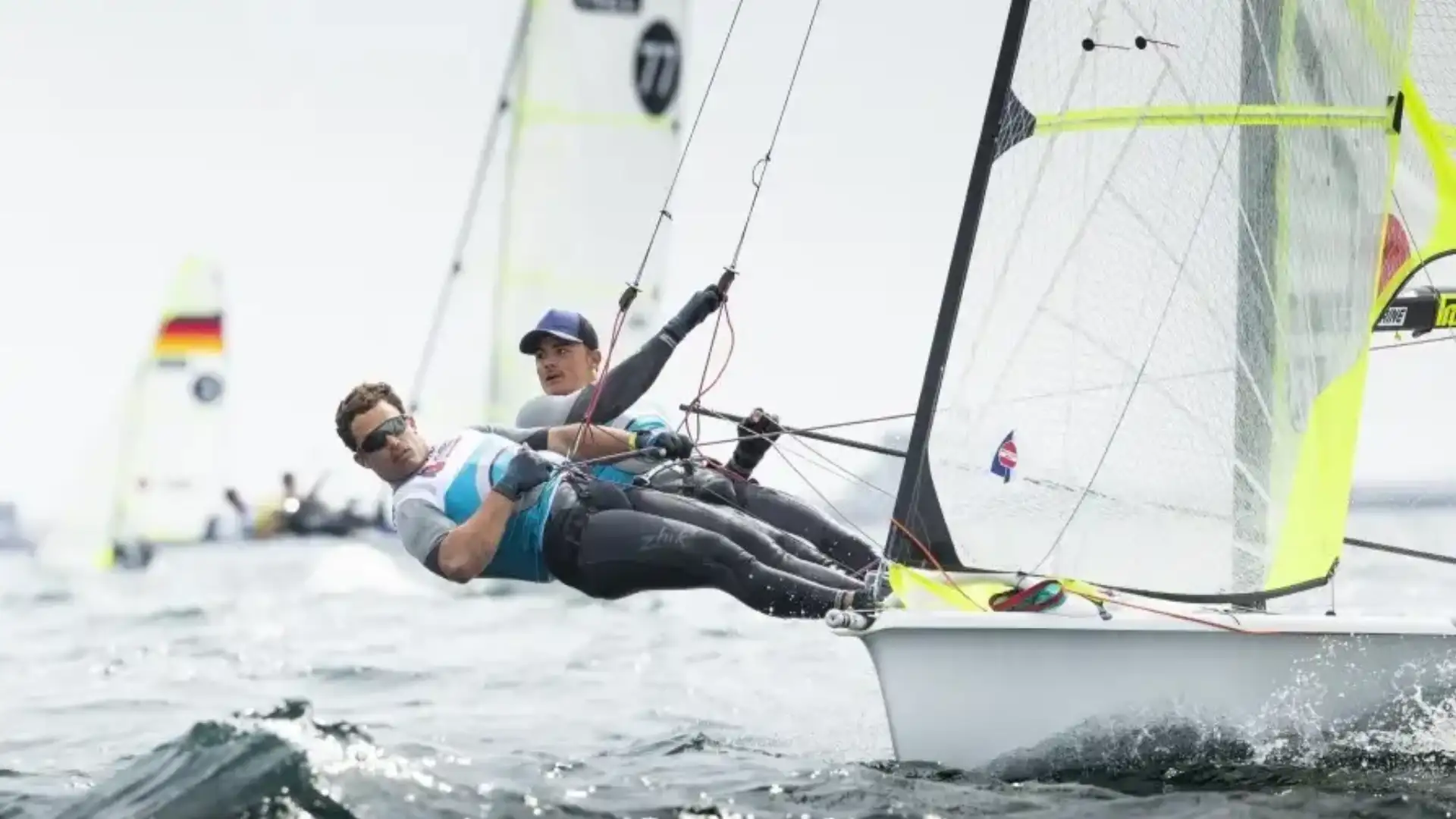 Bottine- Marra e le sorelle Bronze Munté nel 49o e 49erFX Europei
