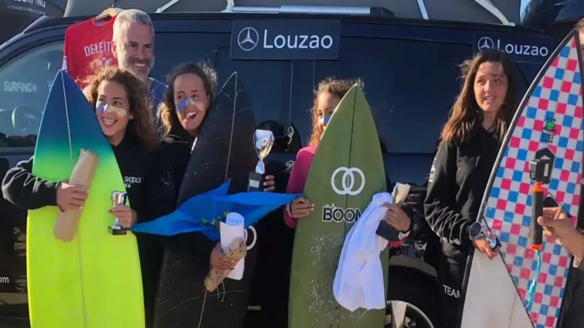 Terzo Fesurfing Junior Series sulla spiaggia incomparabile A Lanzada