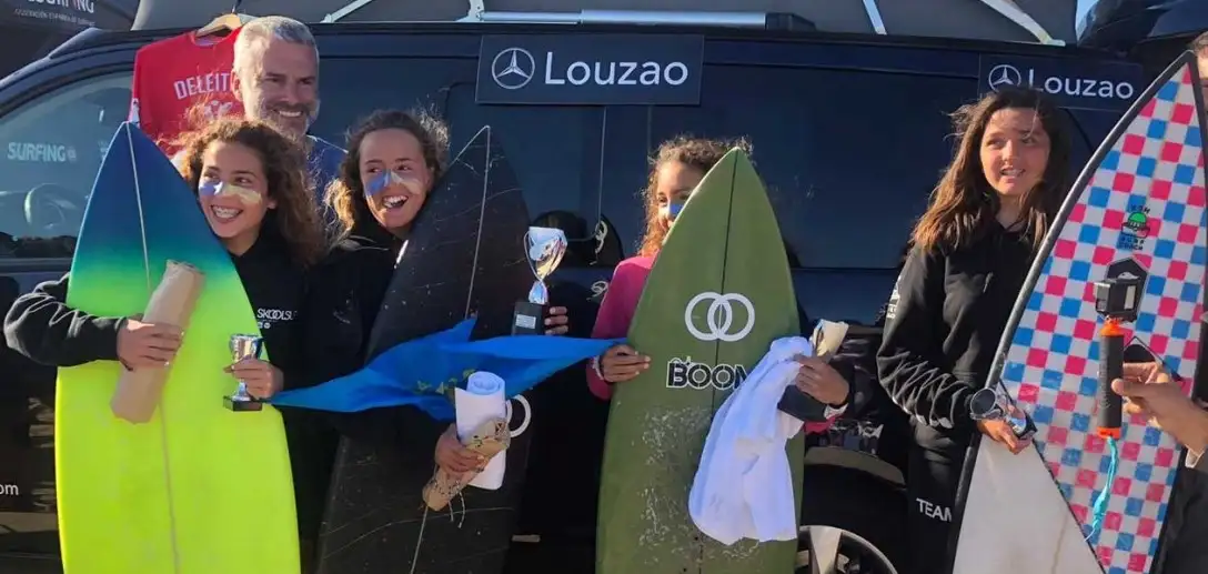 Jorge Suárez y Nerea Donaire en Sub 18; Ricardo de la Hera y Alicia Takahashi en Sub 16; Fekru Jiménez y Martina Escobar en Sub 14; Dylan Donegan en Sub 12 mixto consiguen la victoria en el arenal pontevedrés