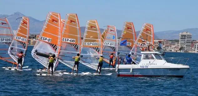 Jorge Aranzueque, Rafael Ros, Javier Clement y Carlos Mari, primero líderes en Santa Pola
