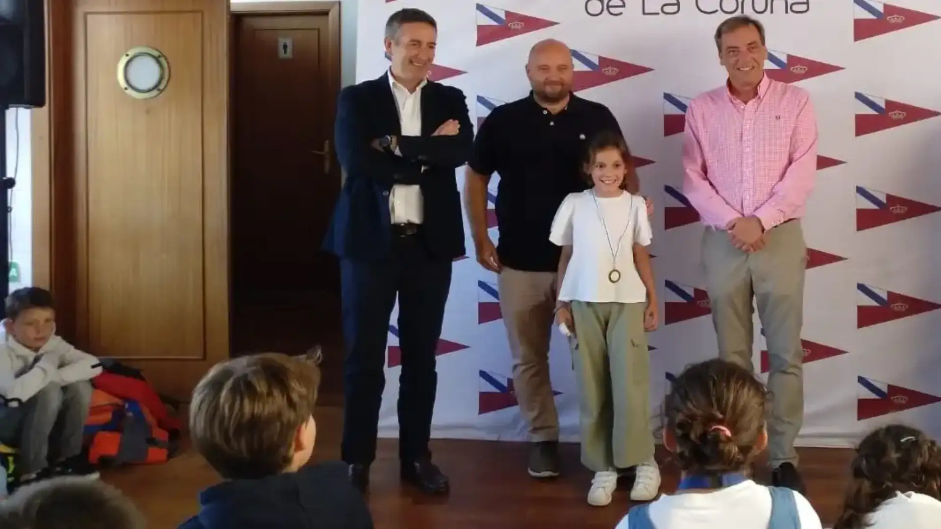 250 Registi dell'Ottimista, 420, Laser e Finn nelle acque di Coruñese nel Trofeo AdAstra