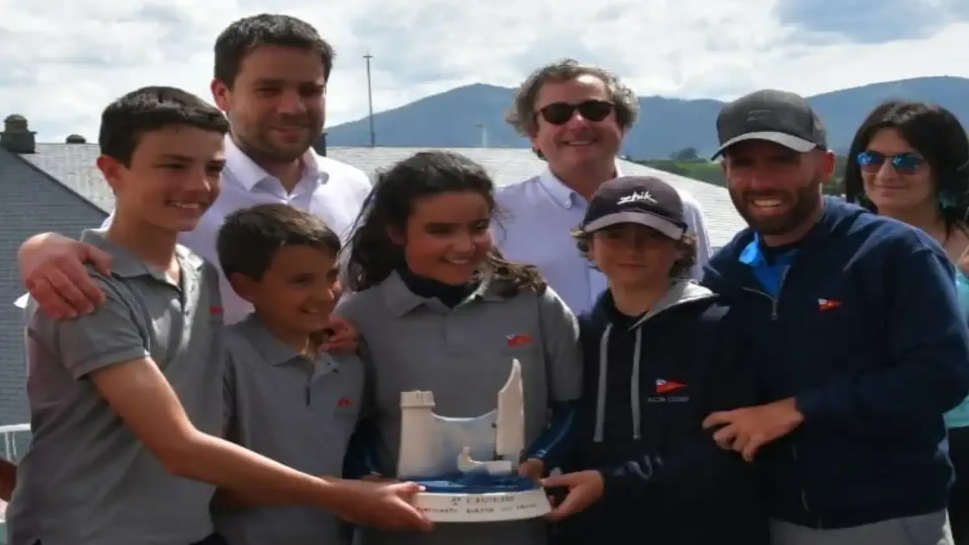 Il Royal Nautical Club de La Coruña Galician campione per squadre a Foz