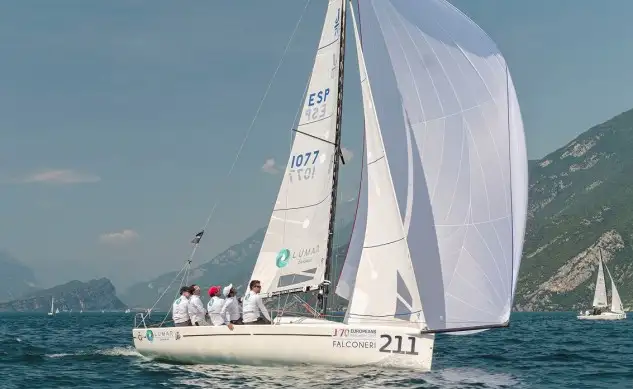 Mar Natura, G75, Noticia, Abril Verde y Lumar Canarias pasan a la fase final en Malcesine