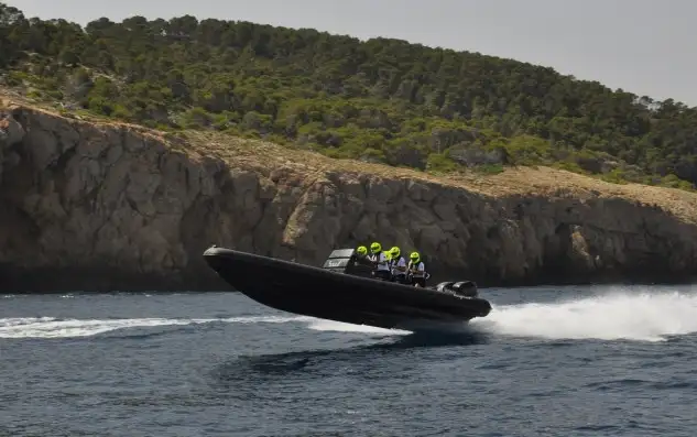 Gran ambiente ante esta Vuelta a Mallorca con salida y final en Porto Cristo