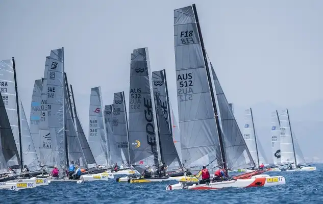 El mejor catamarán español clasificado, de los 15 en competición de nuestro país, es el de Fabian Manuel Migoya y Alexis Parcerisa, del Club Náutico Castelldefels, que ocupan la 33 posición (Foto Marco Gonzalez Alomá)