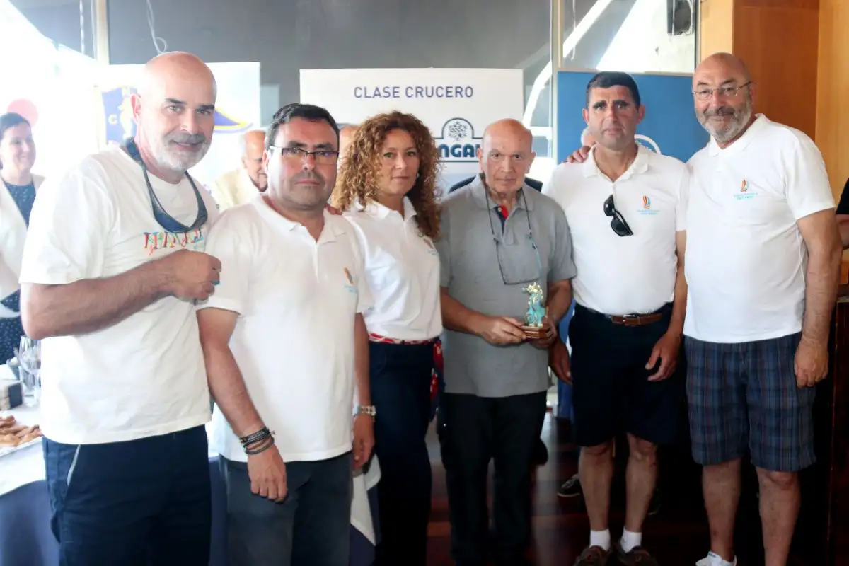La tripulación de "Ziralla Primero" (Foto Juan Caballero)