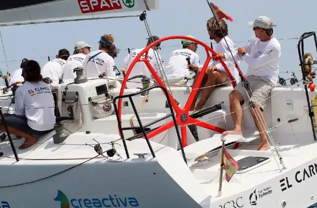 El Sinergia 40 del RCR de Cartagena cierra la primera jornada en aguas alicantinas con una prueba y empatado a puntos con el valenciano Brujo en la clase conjunta de ORC 1-2 (Foto Pep Portas)