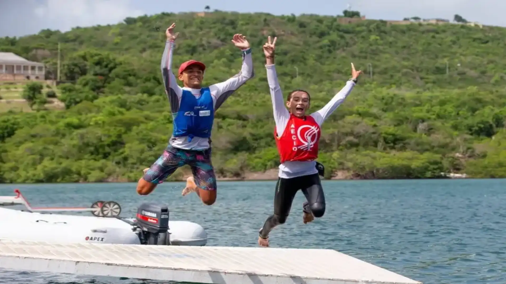 Marco Gradoni (bronzo assoluto) e María Perelló (oro femminile) nella Coppa del Mondo di Ottimista