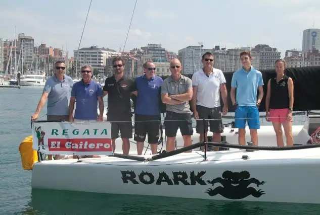 El barco francés a un paso de la victoria (Foto Félix G.Muñiz)