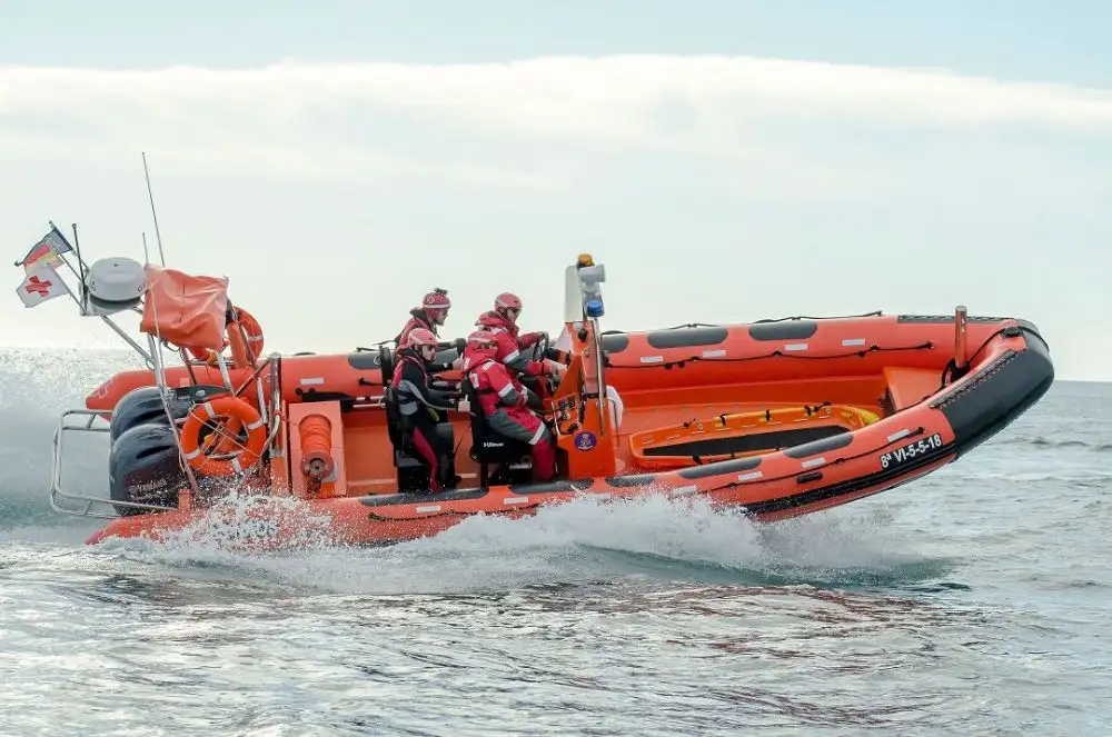 Cruz Roja vuelve a elegir a Vanguard Marine como proveedor de embarcaciones semirrígidas para labores de vigilancia y salvamento en la costa de Alicante