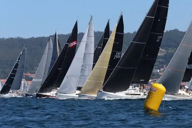 La salida de Sanxenxo (Foto Pedro Seoane)