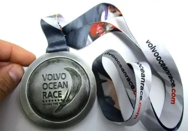 Medalla de la Volvo Ocean Race a la venta en España