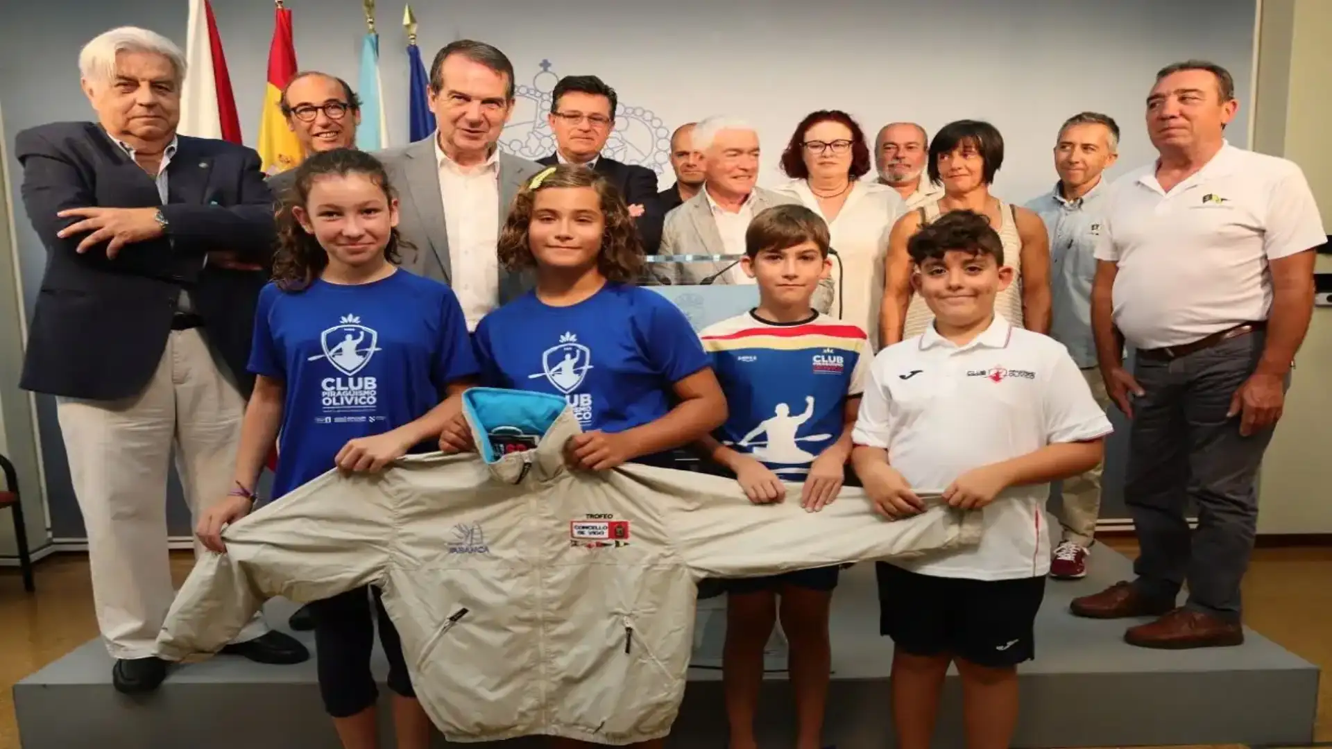 Abel Caballero accoglie la Concello de Vigo Trophy Organization, che aprirà la Settimana Abanca
