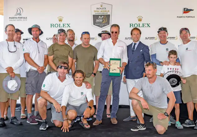 El barco alemán de Harm Müller-Spreer vence en el Rolex TP52 World Championship en un día de muchos errores de los líderes... Azzurra y Bronenosec completan el podio de Puerto Portals