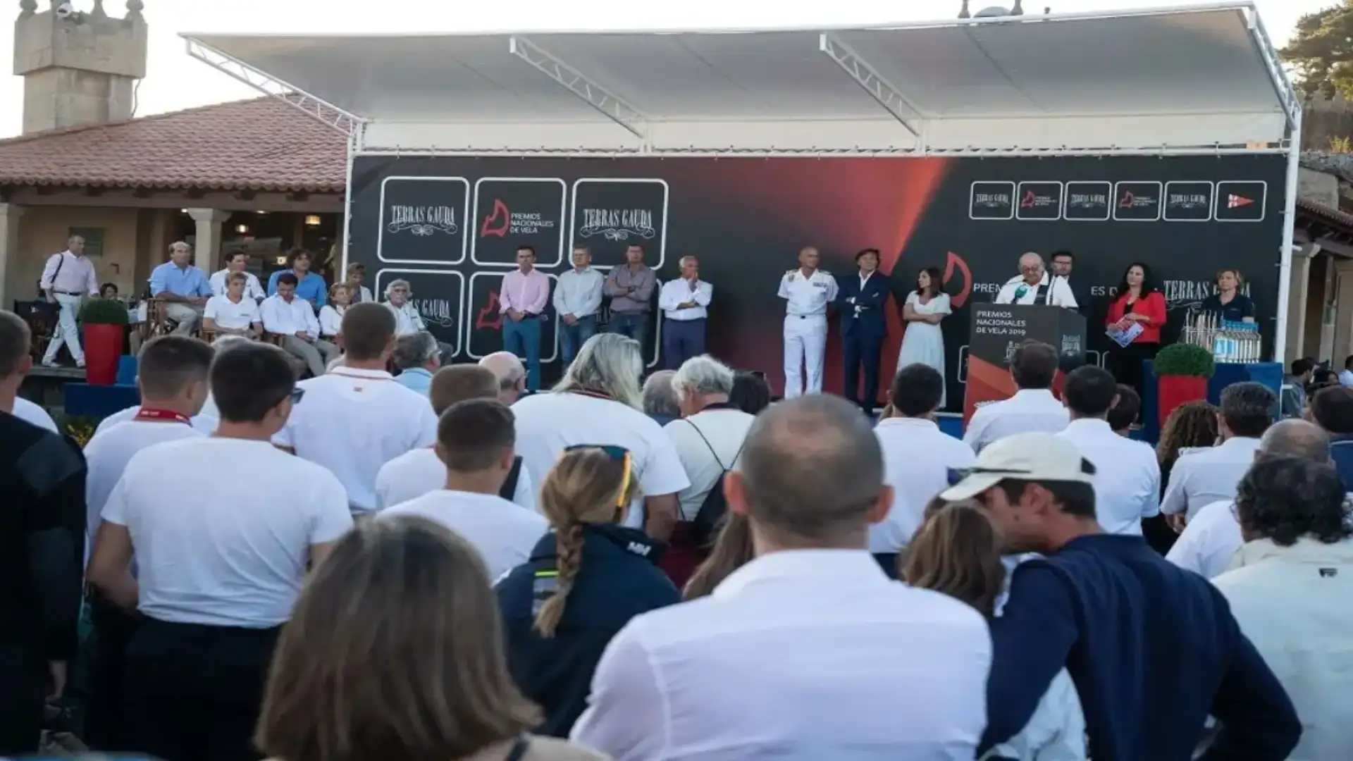 Monte Real ha consegnato i Terra Guda de la Vela Awards ogni anno
