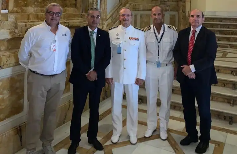La colaboración de la CEACNA consistirá en la organización de regatas de vela de base dedicadas a honrar la memoria de Fernando de Magallanes, Juan Sebastián Elcano y el resto de la expedición que participó en la circunnavegación, un hecho que supuso un punto de inflexión en la historia de España y de la humanidad