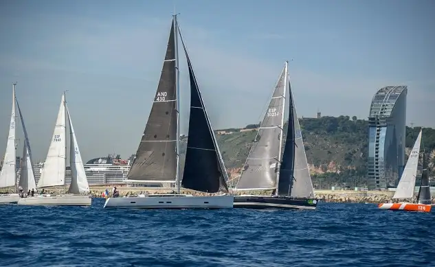 Salida de la Golden Cup Barcelona (Foto Alfred Farré)