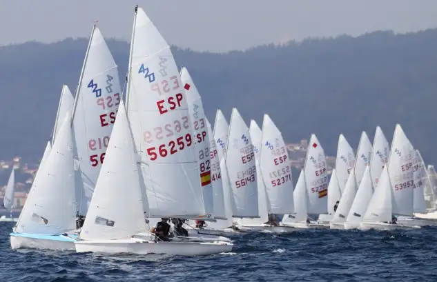 Arranca la Semana Abanca en La Coruña con la 420 Lexus Breogan y el Trofeo Gadis de Solitarios y A2 (Foto Pedro Seoane)