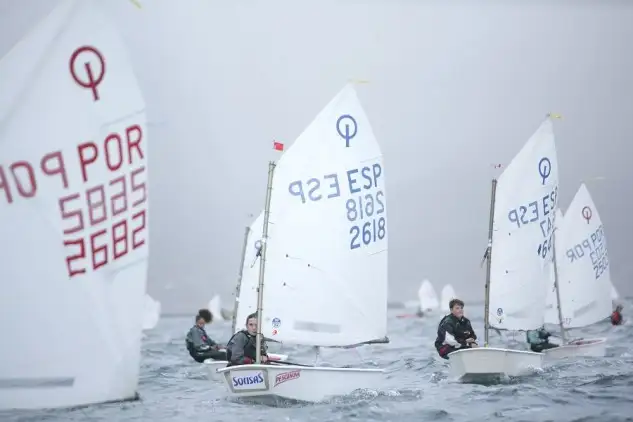 Jornada complicada en Vigo por el exceso de viento... mañana sábado más a partir de las once