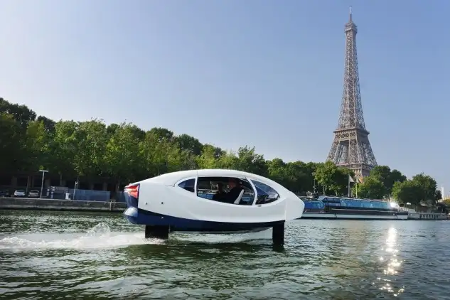  La ingeniería hidrodinámica Caponetto Hueber, responsable del sistema de foils de algunos Copa América y del nuevo hidrotaxi volador SeaBubbles tiene su sede en la antigua base de Victory Challenge