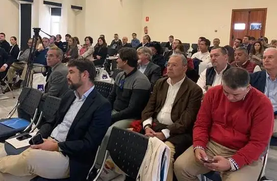 Un centenar de congresistas en las Jornadas Profesionales de Marinas de Andalucía