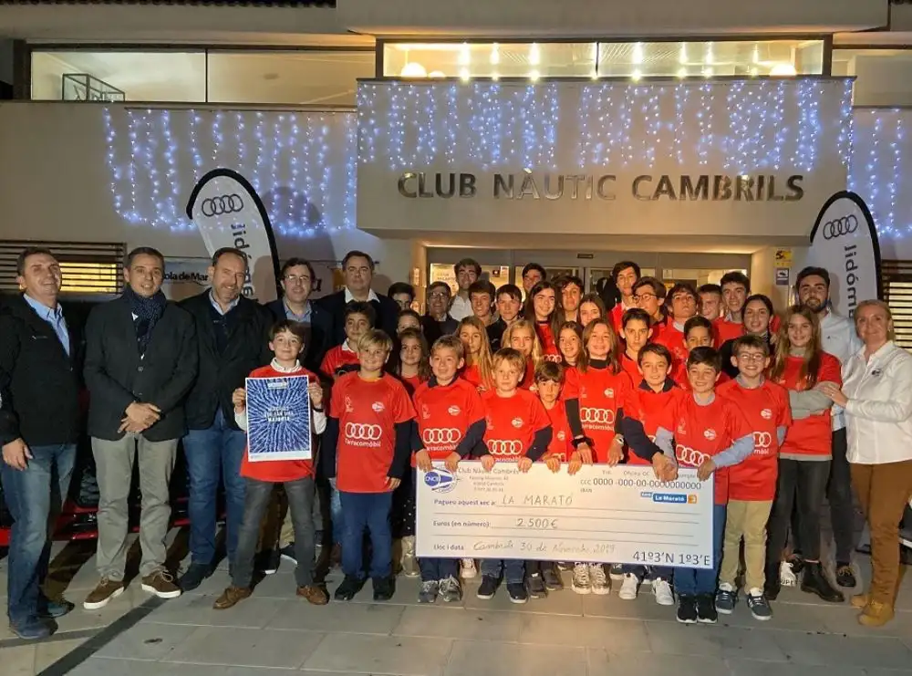 El Club Nàutic Cambrils da a La Marató de TV3 2.500 € tras los actos solidarios organizados este año