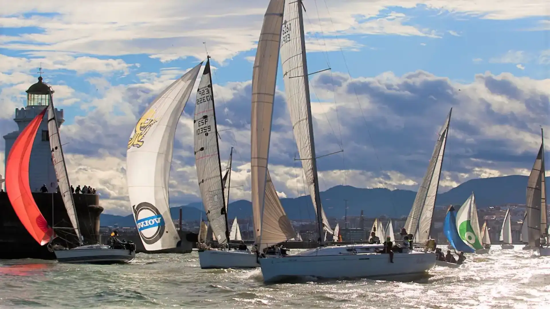 La Regata del Gallo "Sin Bizkaia Zubia" per Maitena, Kribi, Rooster e Biobizz