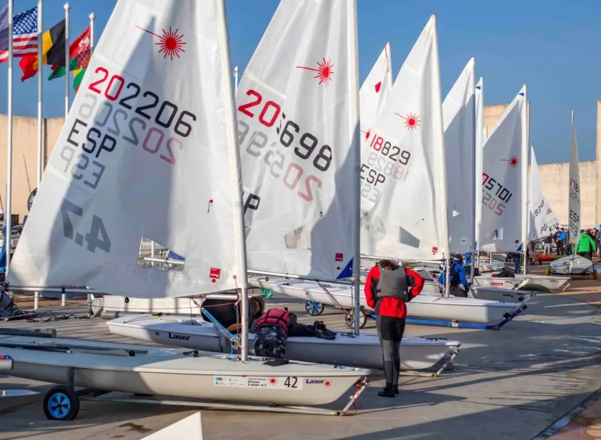 La regata cuenta con los mejores equipos muchos de ellos pre olímpicos de Polonia, Francia, Finlandia, Letonia, Rusia, Bielorrusia, Suecia, Eslovaquia, Ucrania, Gran Bretaña, Bélgica, Estados Unidos y Portugal