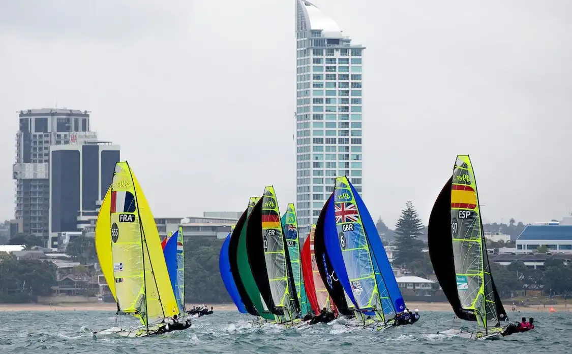 El equipo pre olímpico español se prepara para el Mundial 2020 de 49er, 49er FX y Nacra 17