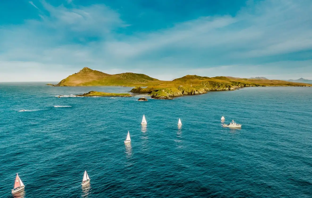 La Regata Desafío Cabo de Hornos, la prueba más austral del mundo tendrá este año su segunda edición (Foto @benjasans.com)