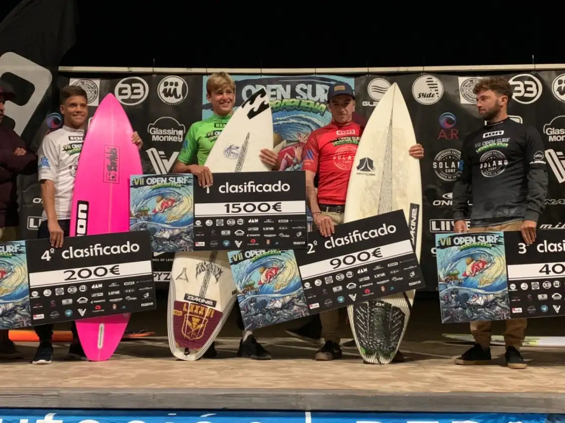 El joven surfista conquista la victoria en el Open de Surf de Yerbabuena y suma 1000 puntos como ganador en esta prueba del Circuito